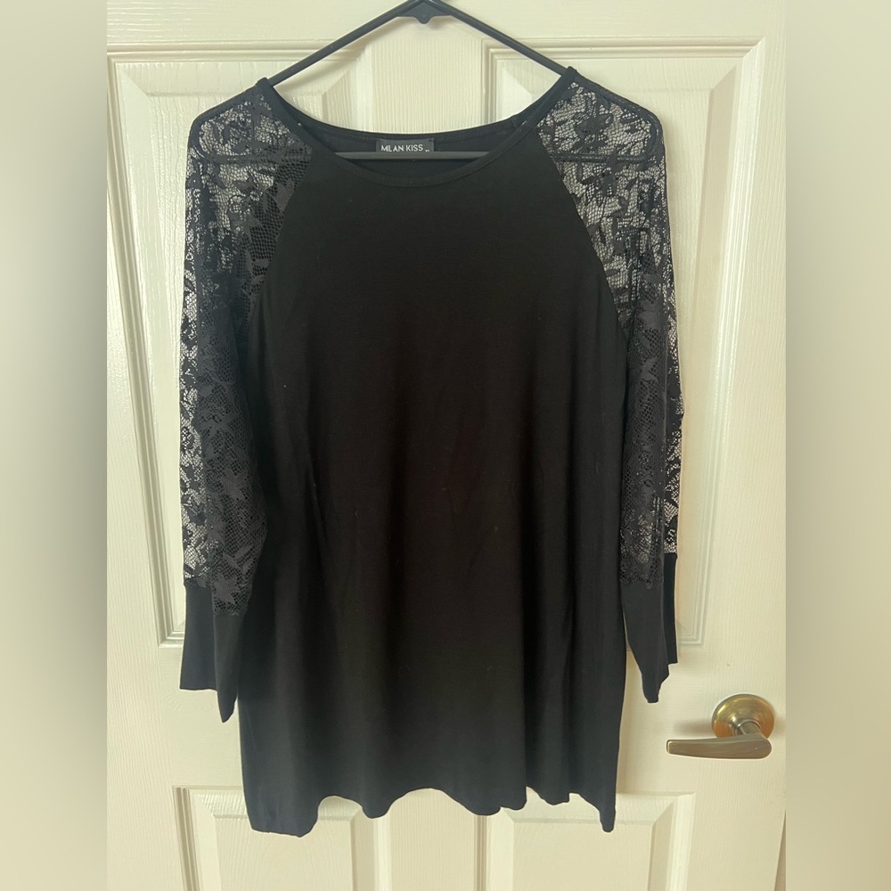 Elegant Black Lace Sleeve Top XL
